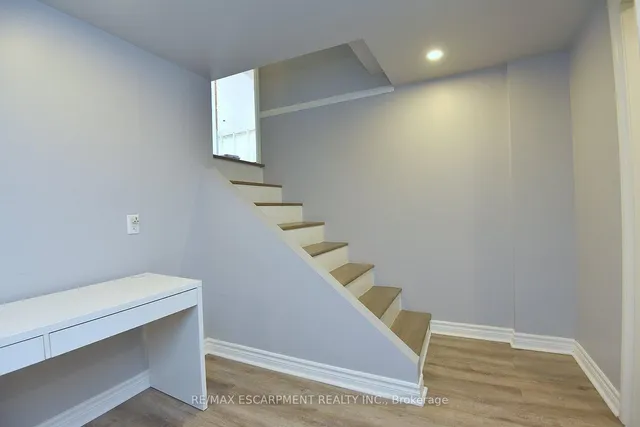 Additional image 25 of 1384 Niels Ave