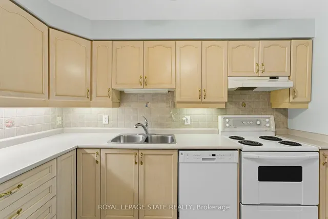 Additional image 8 of 5 Ogilvie St Unit 306