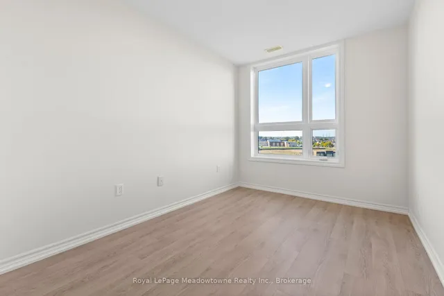 Additional image 20 of 630 Sauve St Unit 511