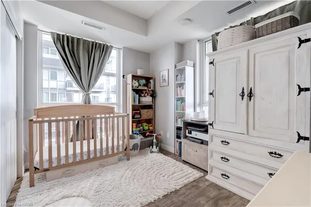 Additional image 12 of 2081 Fairview St Unit 1003