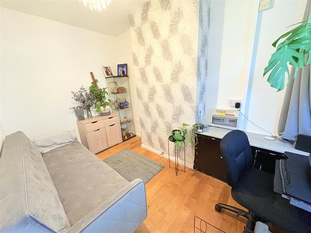 Additional image 4 of Lilac Avenue, Runcorn Road