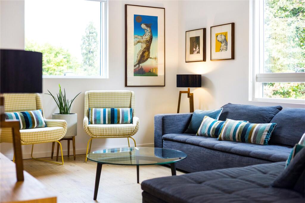 Additional image 8 of Avenue St. Nicholas, Harpenden, Hertfordshire, AL5