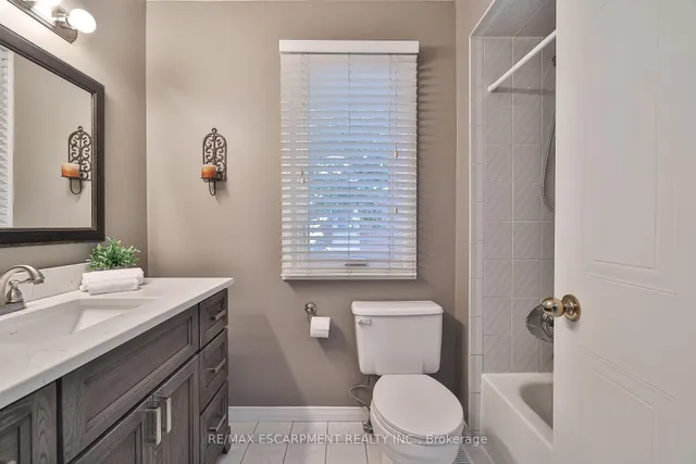 Additional image 14 of 895 MAPLE Ave Unit 132