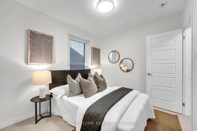 Additional image 32 of 59 Henry Cres