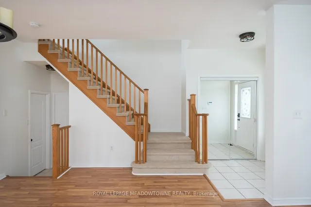 Additional image 4 of 833 Watson Terr