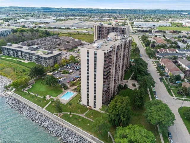 Additional image 3 of 500 Green Rd Unit 303