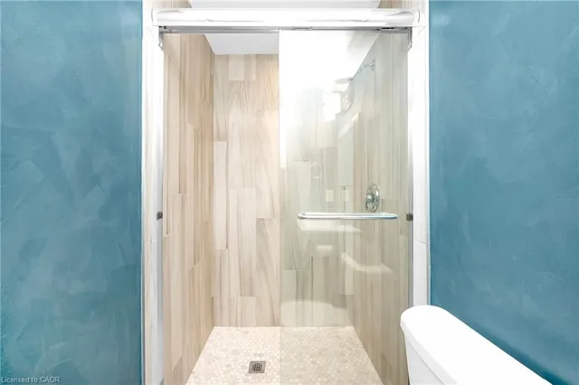 Additional image 35 of 69 Escarpment Dr