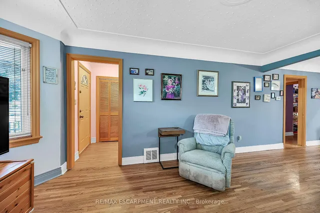 Additional image 5 of 248 East 12th St