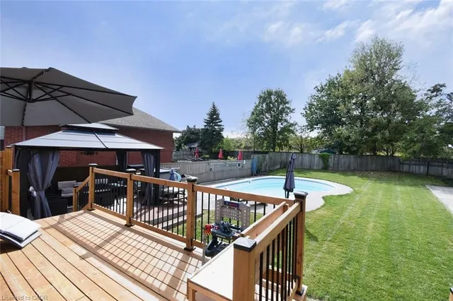 Additional image 48 of 14 Basin Cres