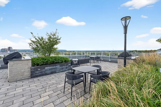 Additional image 43 of 1050 Main St Unit 114