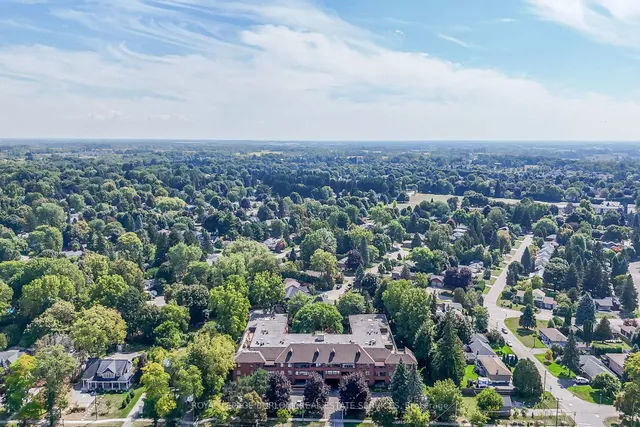 Additional image 44 of 150 Wilson St Unit PH1