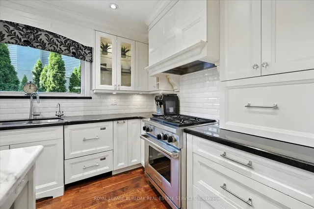 Additional image 12 of 2209 Ghent Ave