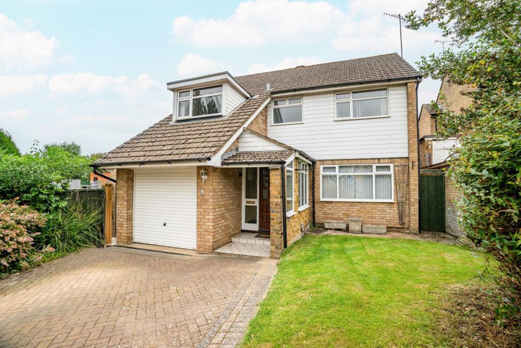 Primary image of Field View Rise, Bricket Wood, St. Albans, Hertfordshire, AL2