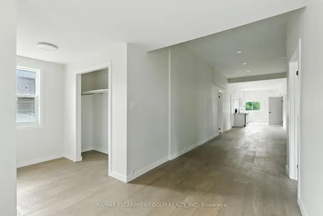 Additional image 8 of 684 Beach Blvd