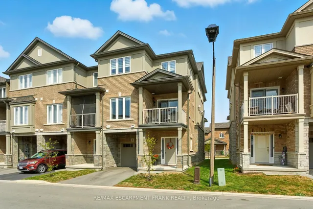 Additional image 3 of 9 Laguna Village Cres