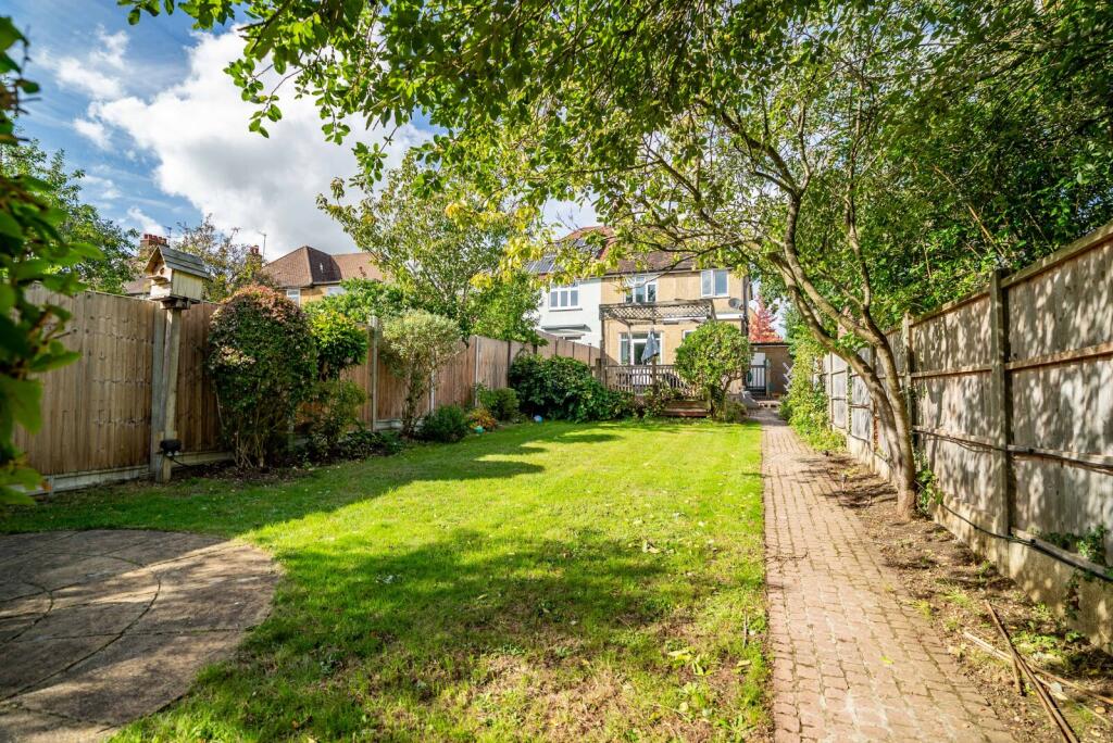 Additional image 18 of Green Lane, St. Albans, Hertfordshire, AL3