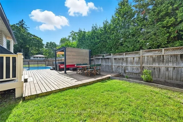 Additional image 43 of 641 HOLT Dr