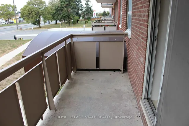 Additional image 19 of 851 Queenston Rd Unit 204