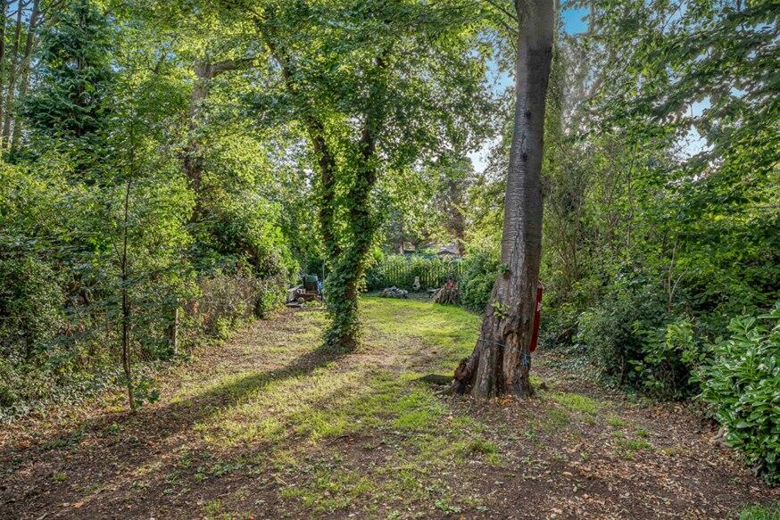 Additional image 14 of Cranbourne Drive, Harpenden, AL5