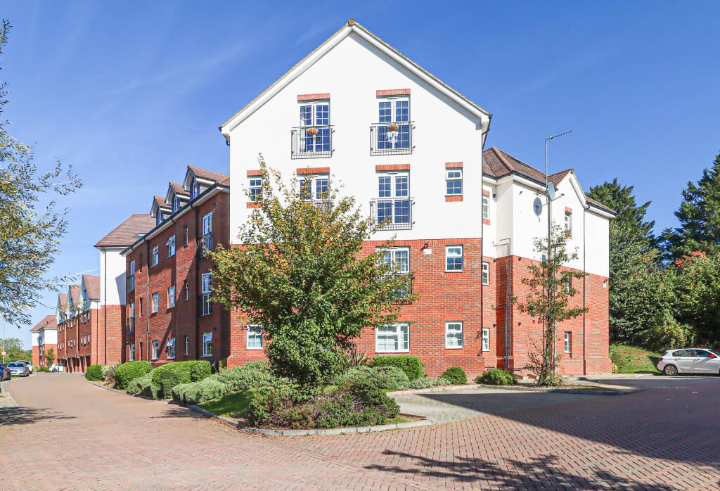 Additional image 10 of Millstone Way, Harpenden, AL5