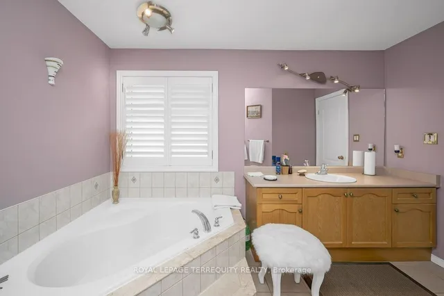 Additional image 18 of 15 Armour Cres