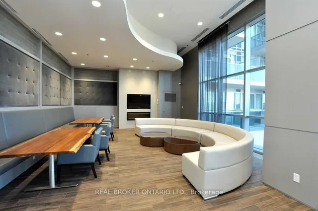 Additional image 31 of 2087 FAIRVIEW St Unit 606