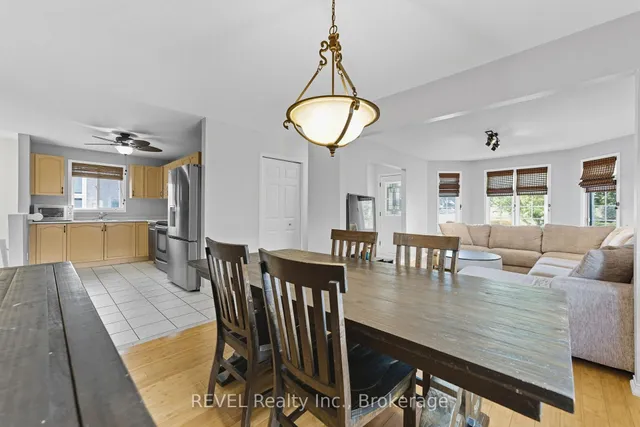 Additional image 11 of 11 Supreme Dr