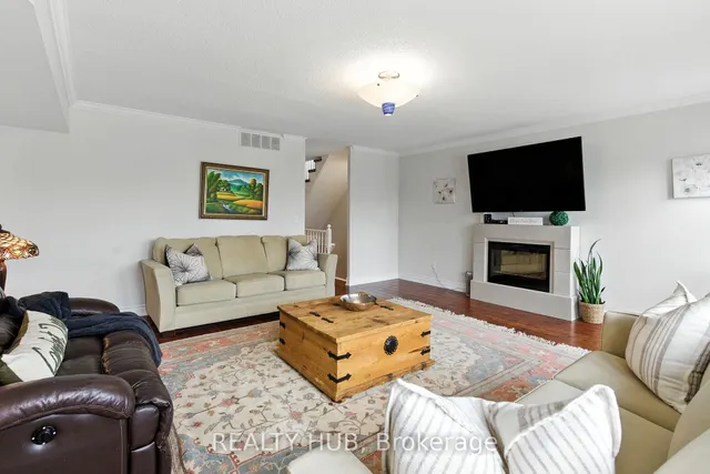 Additional image 14 of 442 MAPLE Ave Unit 7