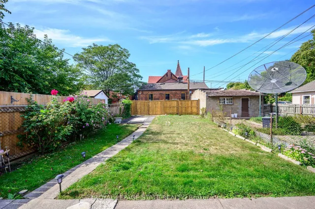 Additional image 28 of 127 East Ave