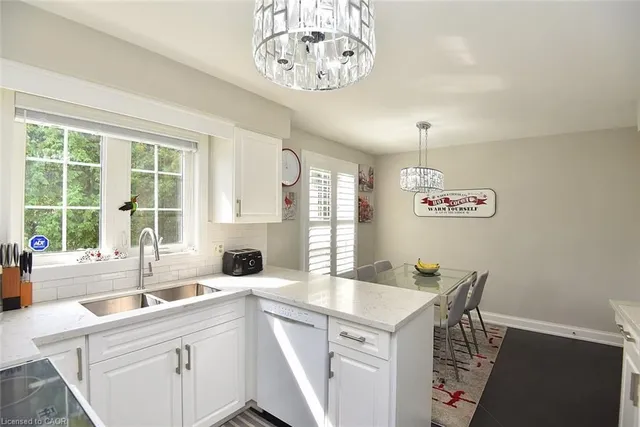 Additional image 17 of 142 Marigold Crt