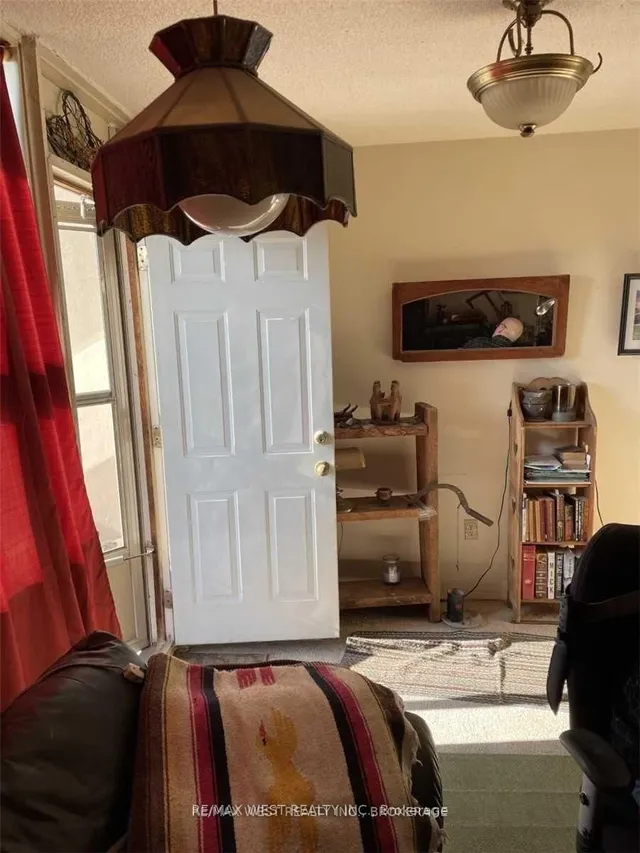 Additional image 3 of 15 Albright Rd Unit 1011