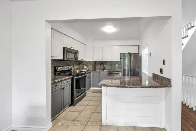 Additional image 15 of 26 Moss Blvd Unit 19