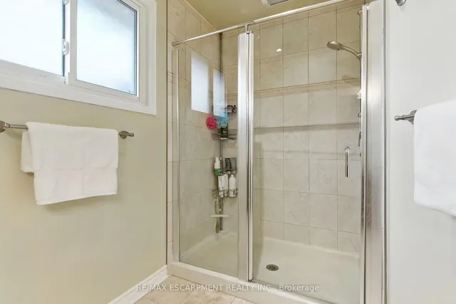 Additional image 27 of 561 Harmony Ave