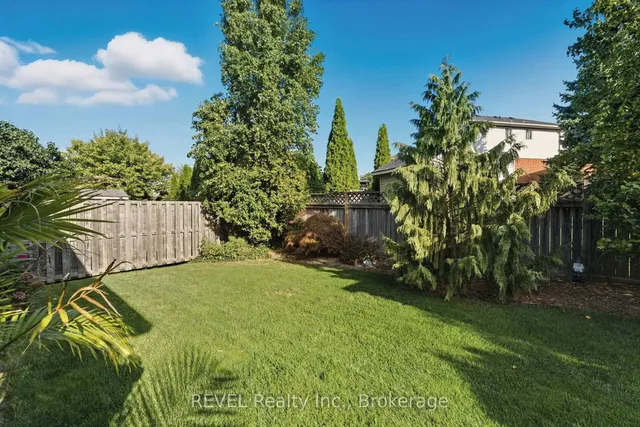 Additional image 42 of 11 Supreme Dr