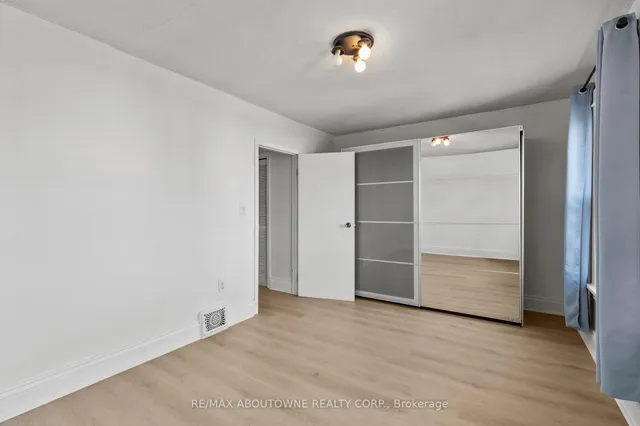 Additional image 14 of 26 Rosemont Ave