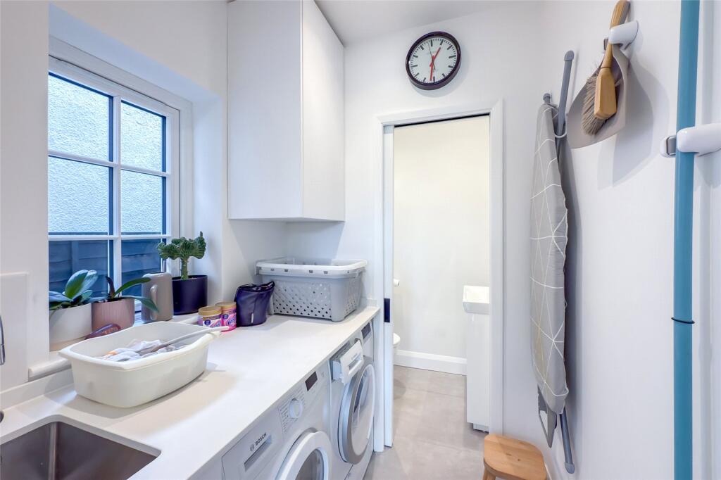 Additional image 19 of Park Hill, Harpenden, Hertfordshire, AL5