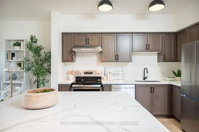 Additional image 8 of 650 Sauve St Unit 302