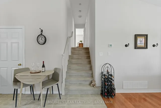 Additional image 14 of 20 Diamond Crt