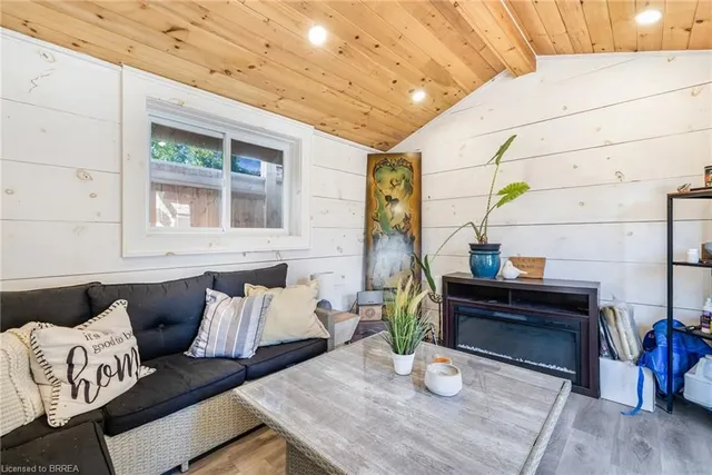 Additional image 33 of 60 Mountain Brow Blvd