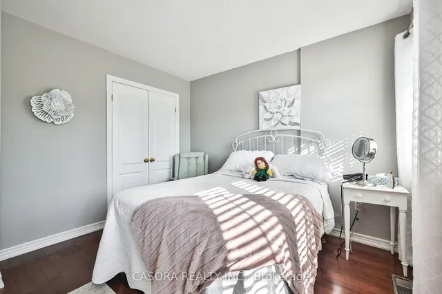 Additional image 19 of 4037 Medland Dr