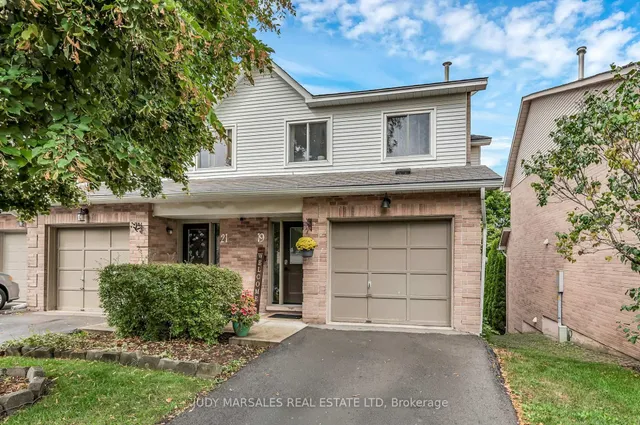 26 Moss Blvd Unit 19