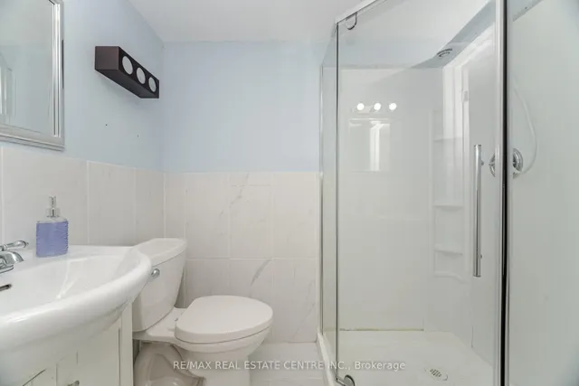 Additional image 23 of 91 East 44th St