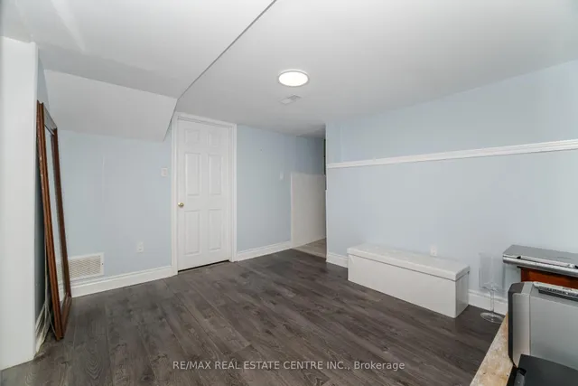 Additional image 34 of 91 East 44th St