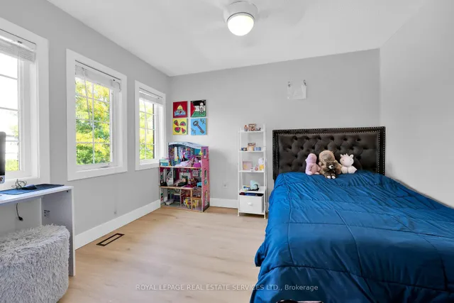 Additional image 19 of 646 Julia Ave