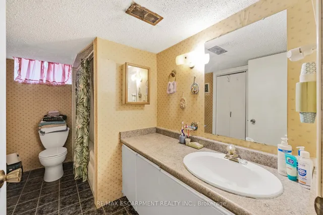 Additional image 34 of 1196 Dowland Cres