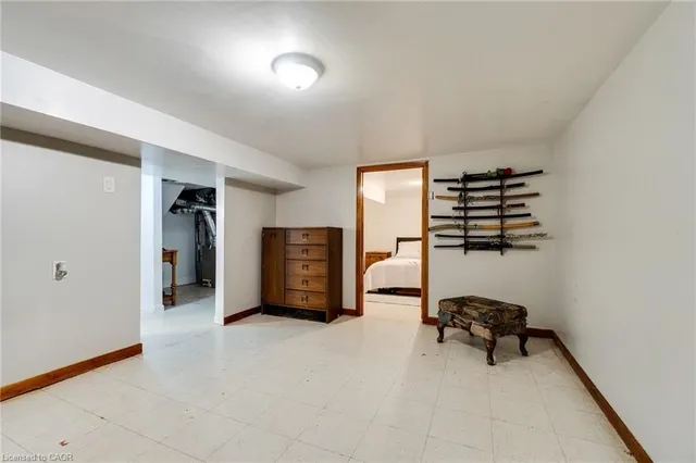 Additional image 38 of 18 Pavarotti Crt