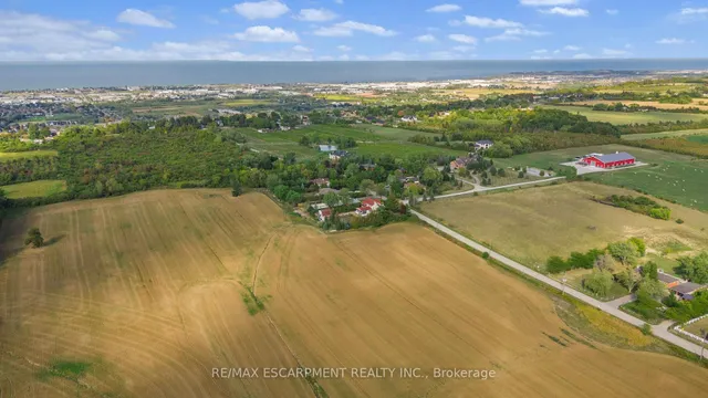 Additional image 46 of 585 Fifth Rd