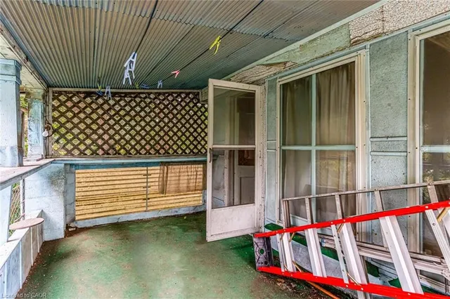 Additional image 30 of 99 Blake St