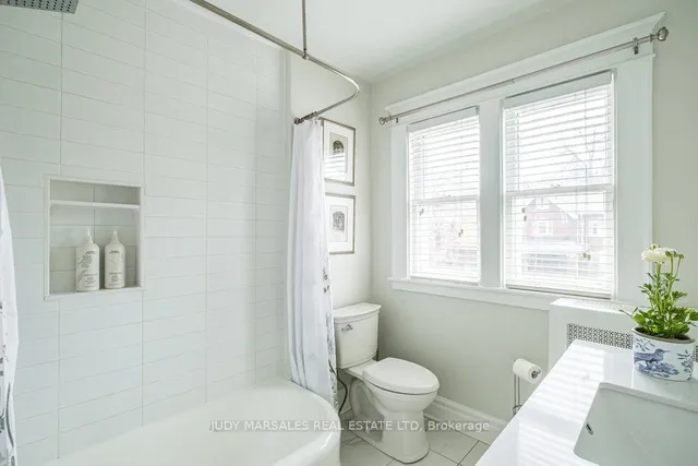 Additional image 25 of 125 Delaware Ave