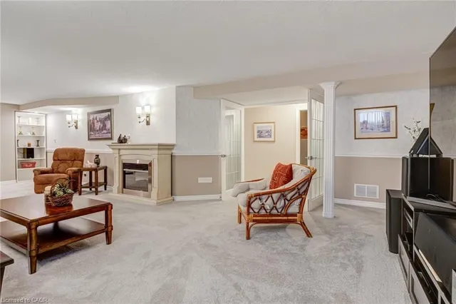 Additional image 34 of 183 Valridge Dr